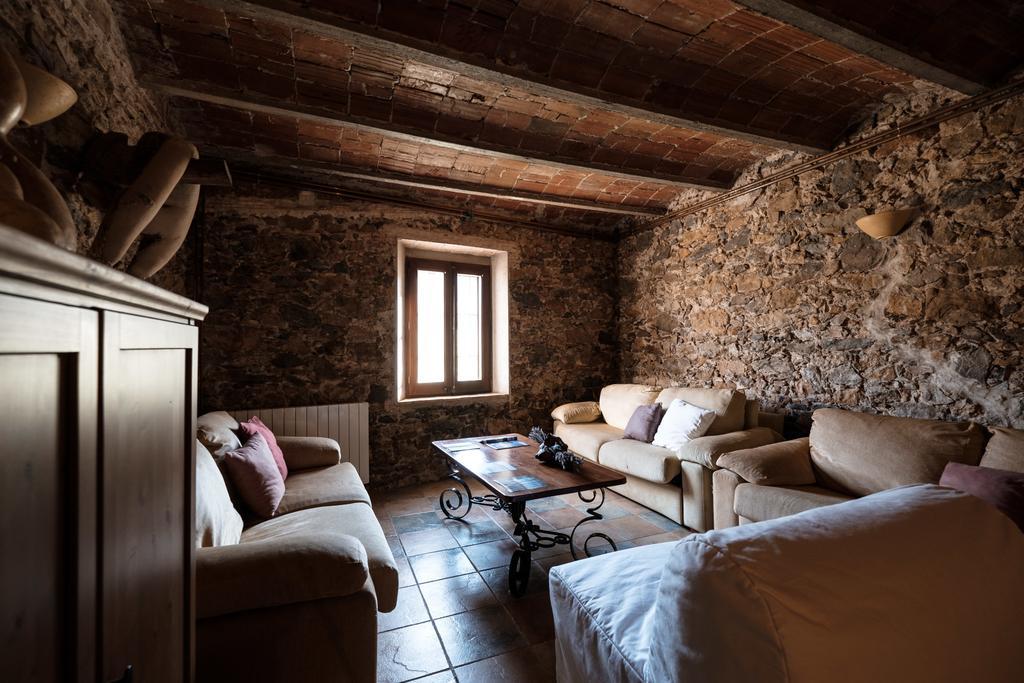 Can Barnosell - Els Masos D'En Coll Llaviá Buitenkant foto