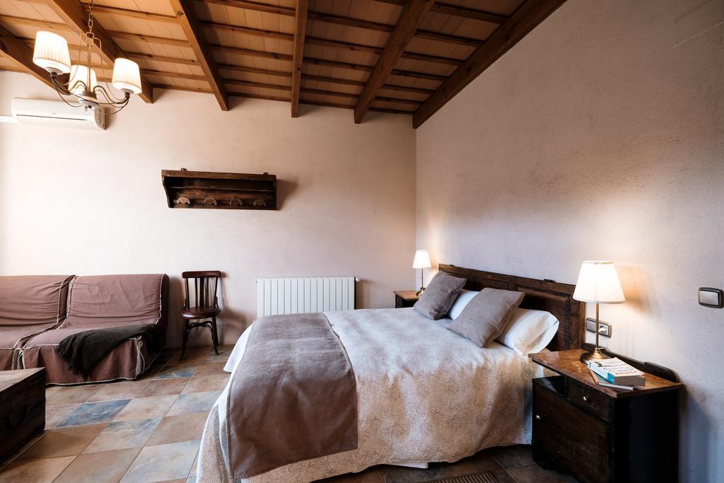 Can Barnosell - Els Masos D'En Coll Llaviá Kamer foto